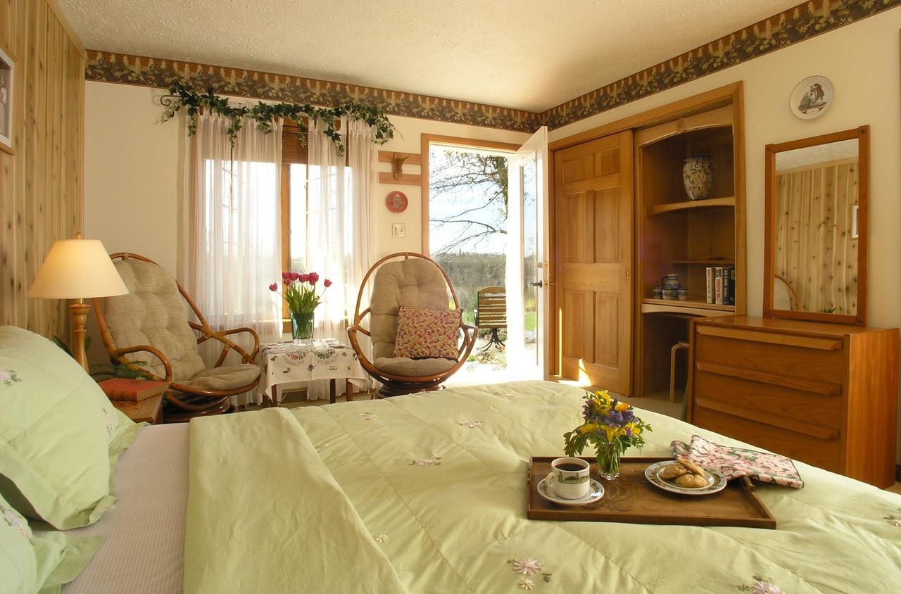 Swiss Woods Bed And Breakfast リティッツ エクステリア 写真