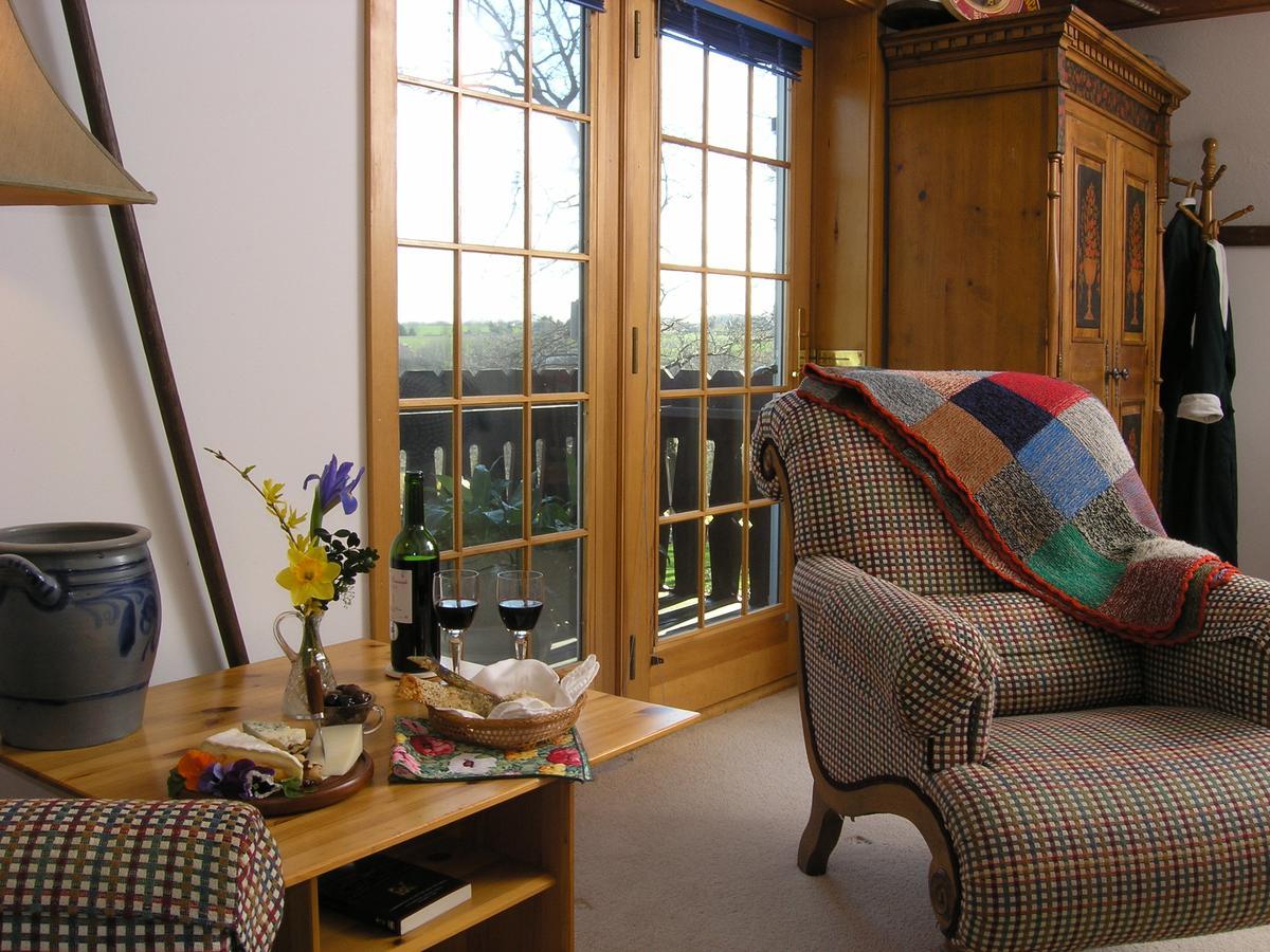 Swiss Woods Bed And Breakfast リティッツ エクステリア 写真
