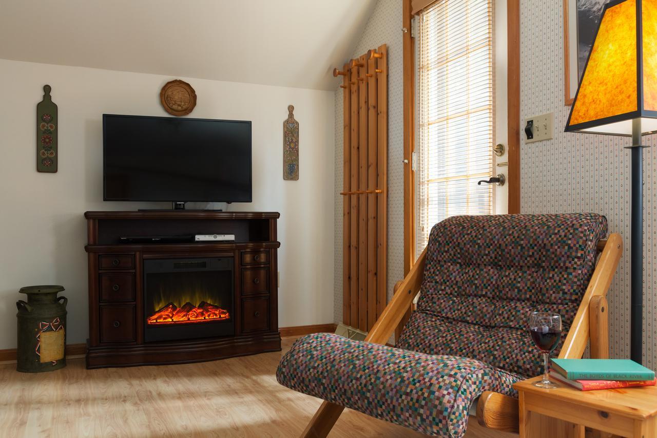 Swiss Woods Bed And Breakfast リティッツ エクステリア 写真